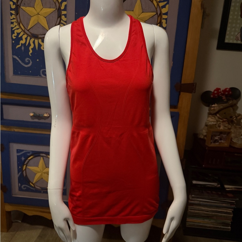 Zyia Active Red Sleeveless Top